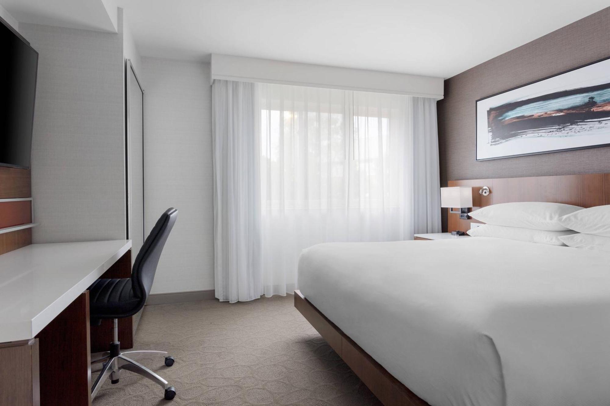 Delta Hotels By Marriott Burlington Eksteriør billede