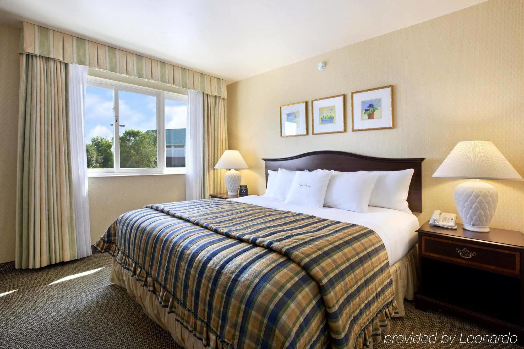 Delta Hotels By Marriott Burlington Eksteriør billede