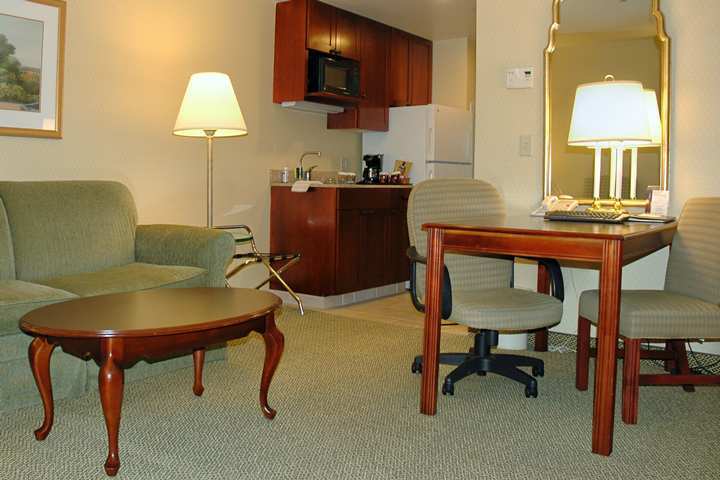 Delta Hotels By Marriott Burlington Værelse billede
